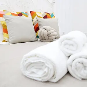 laurora-house-naples.hotels-amalfi.com/